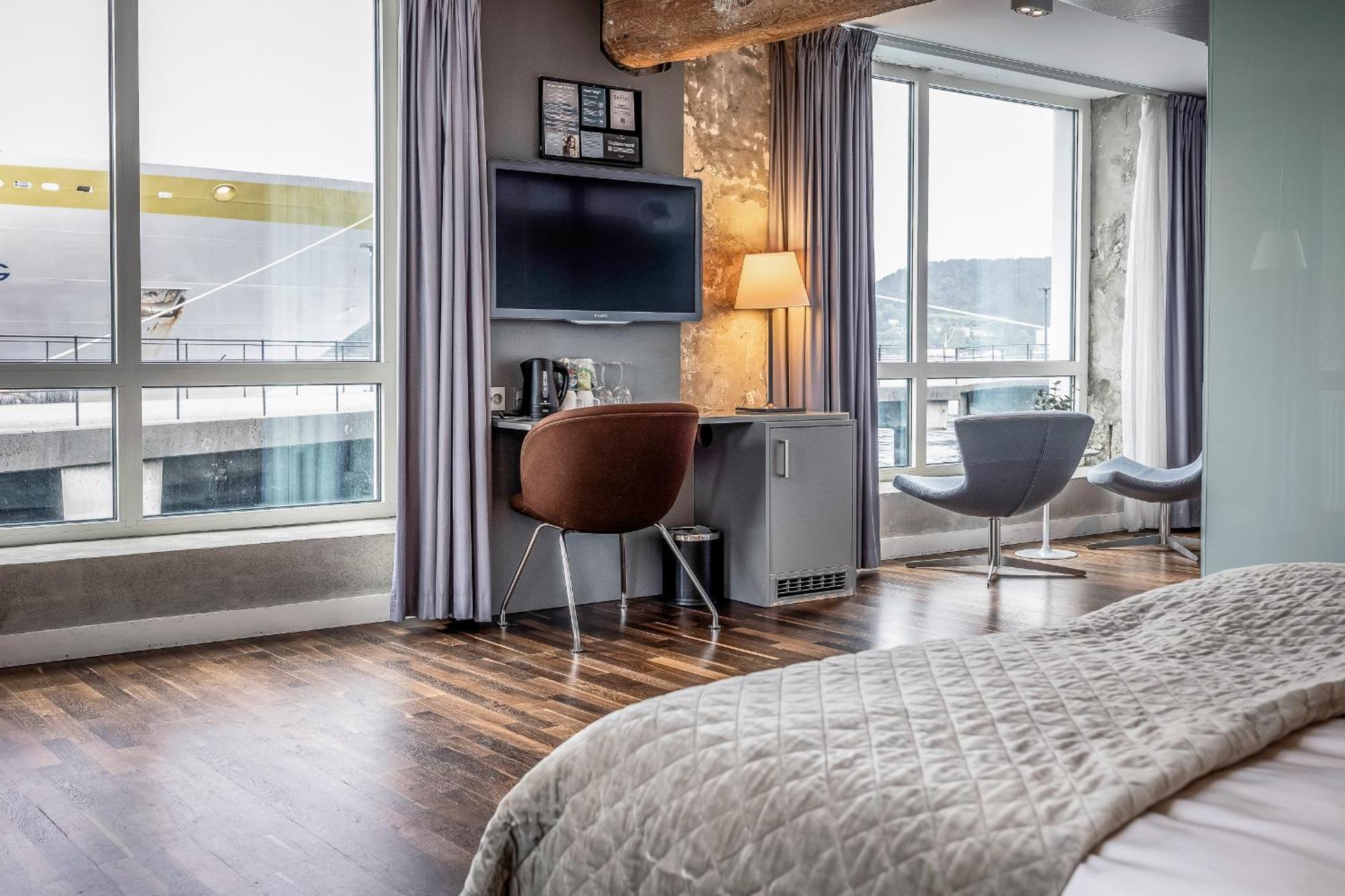 Quality Hotel Waterfront Олесун Екстериор снимка