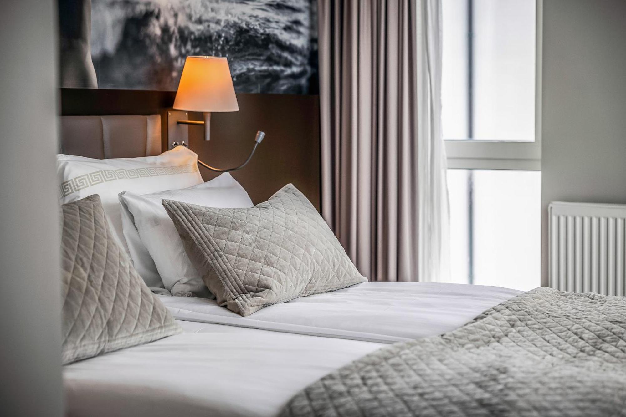 Quality Hotel Waterfront Олесун Екстериор снимка