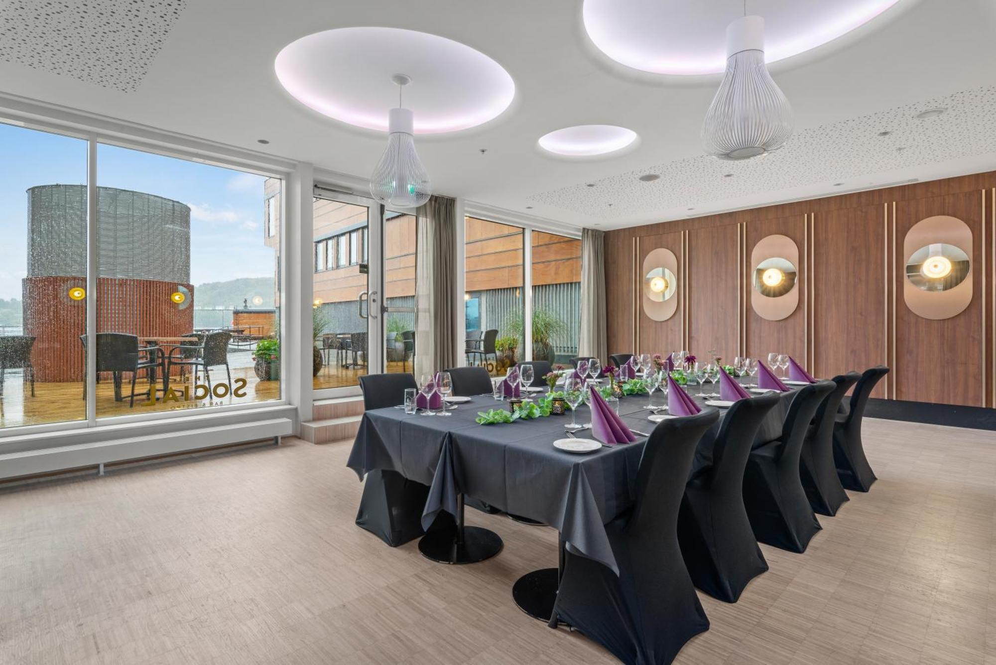 Quality Hotel Waterfront Олесун Екстериор снимка
